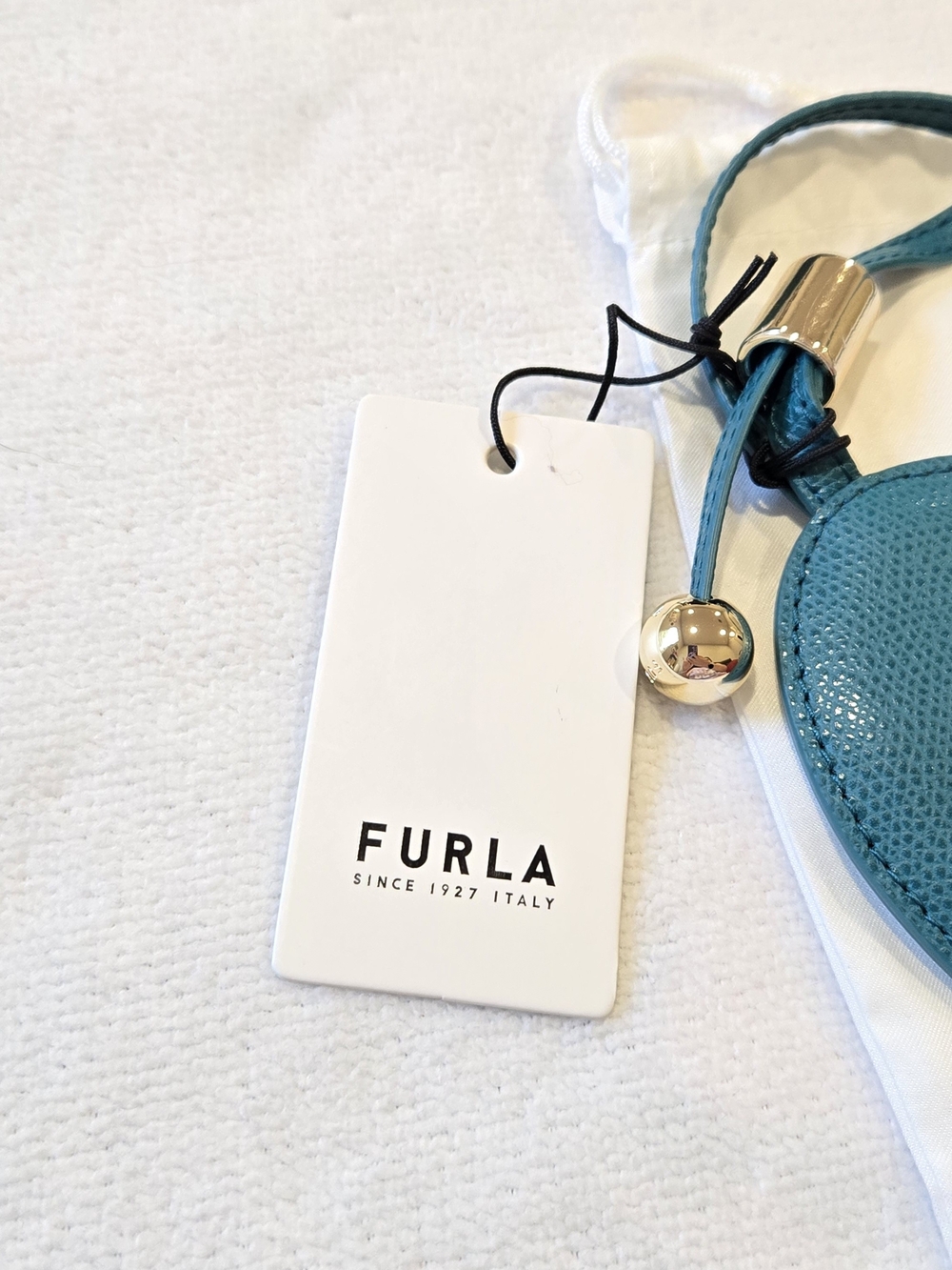 Furla Teal Heart Wristlet Coin Pouch with Dust Bag NWT - Picture 6 of 7